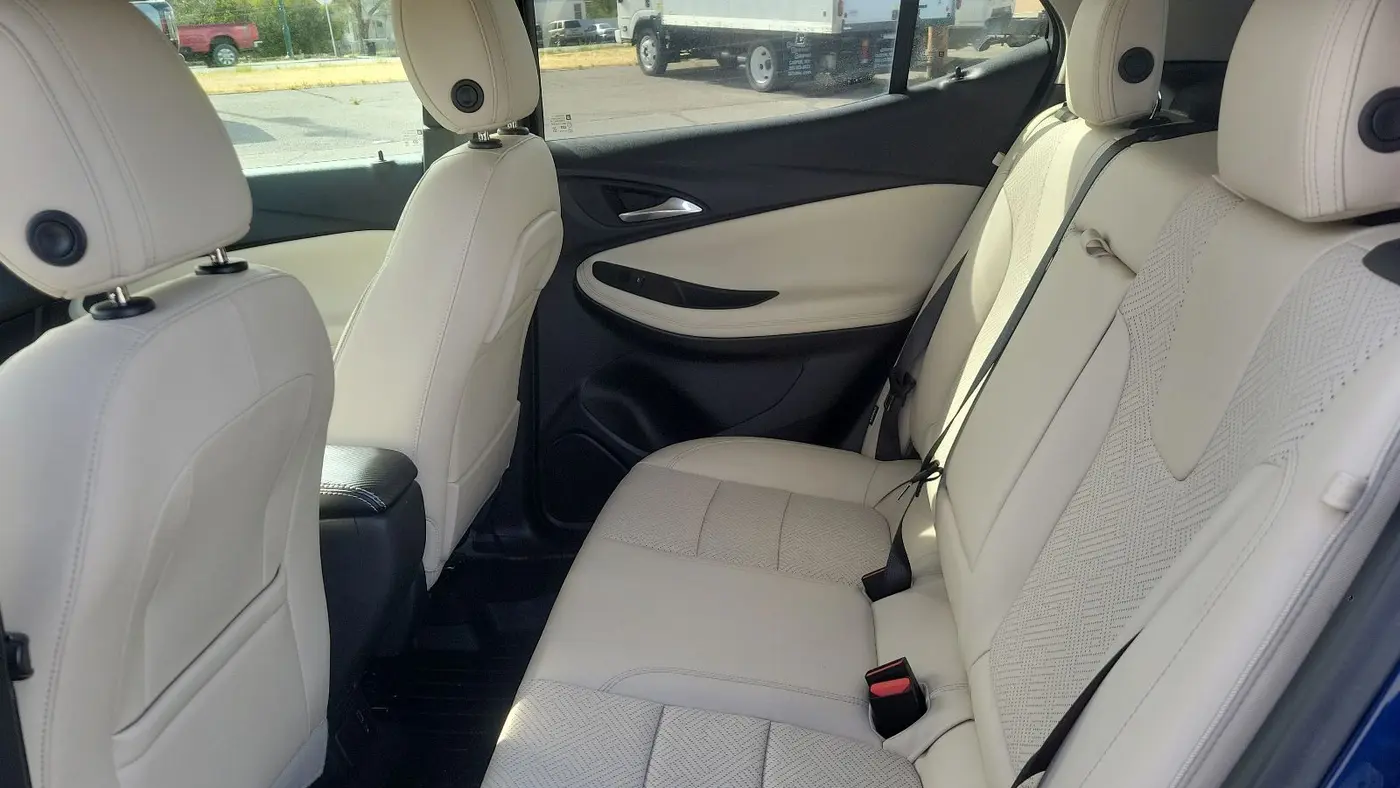 2022 Buick Encore GX Essence