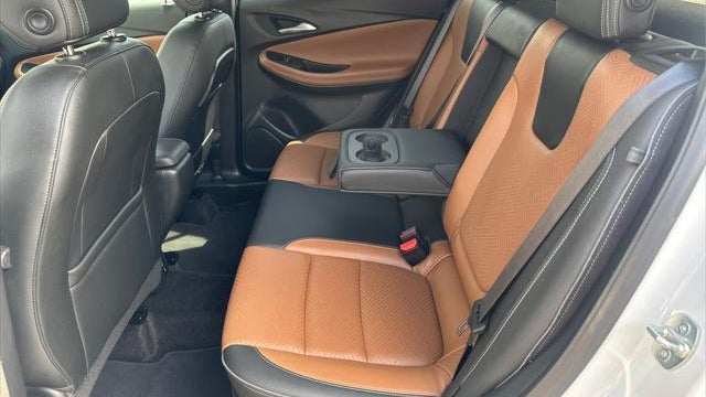 2021 Buick Encore GX Essence