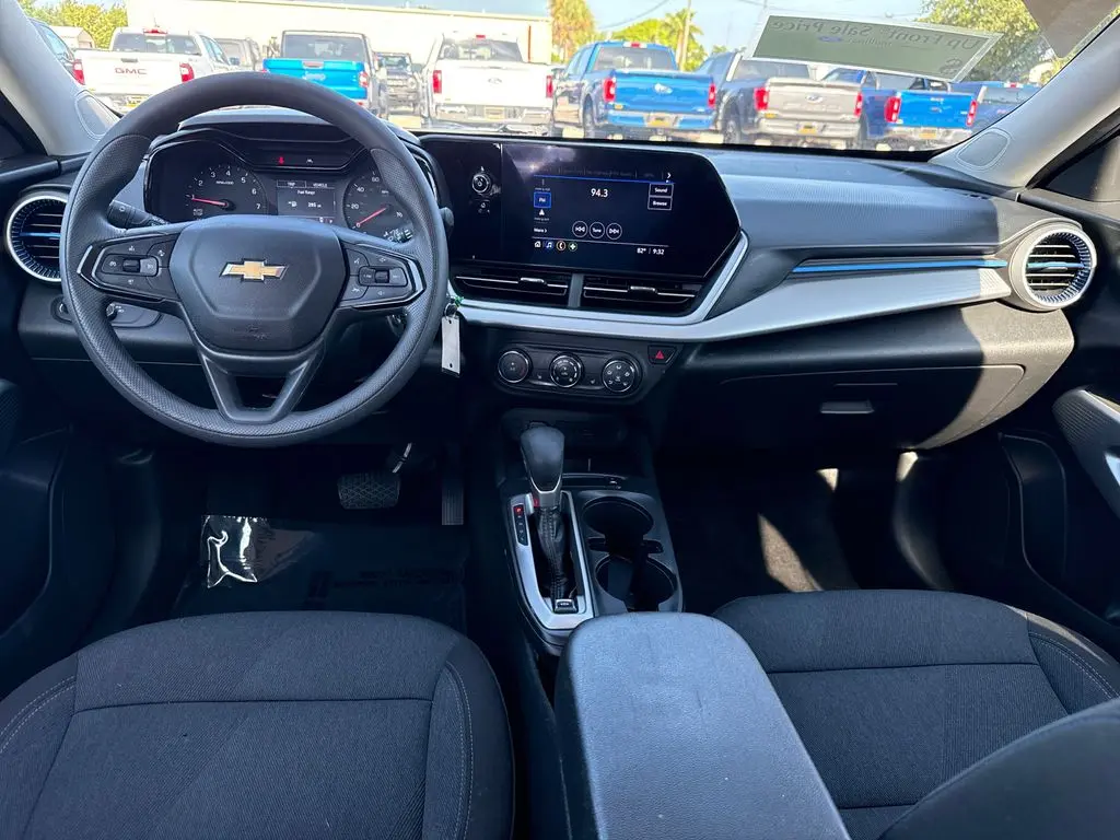 2024 Chevrolet Trax - $15,901