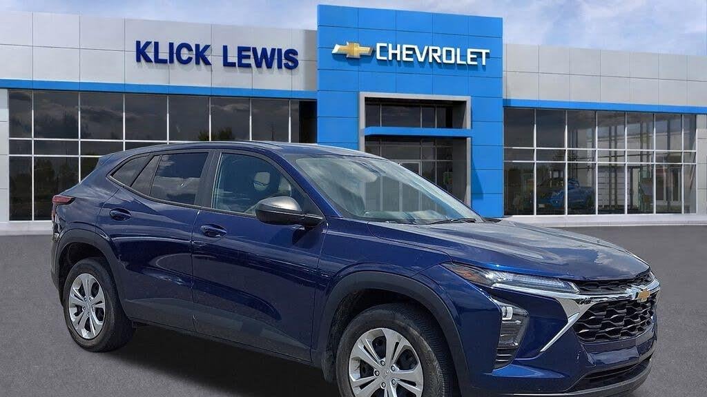 Preowned 2024 Chevrolet Trax LS for Sale