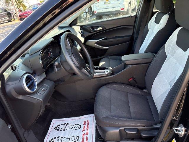 2024 Chevrolet Trax - $18,579