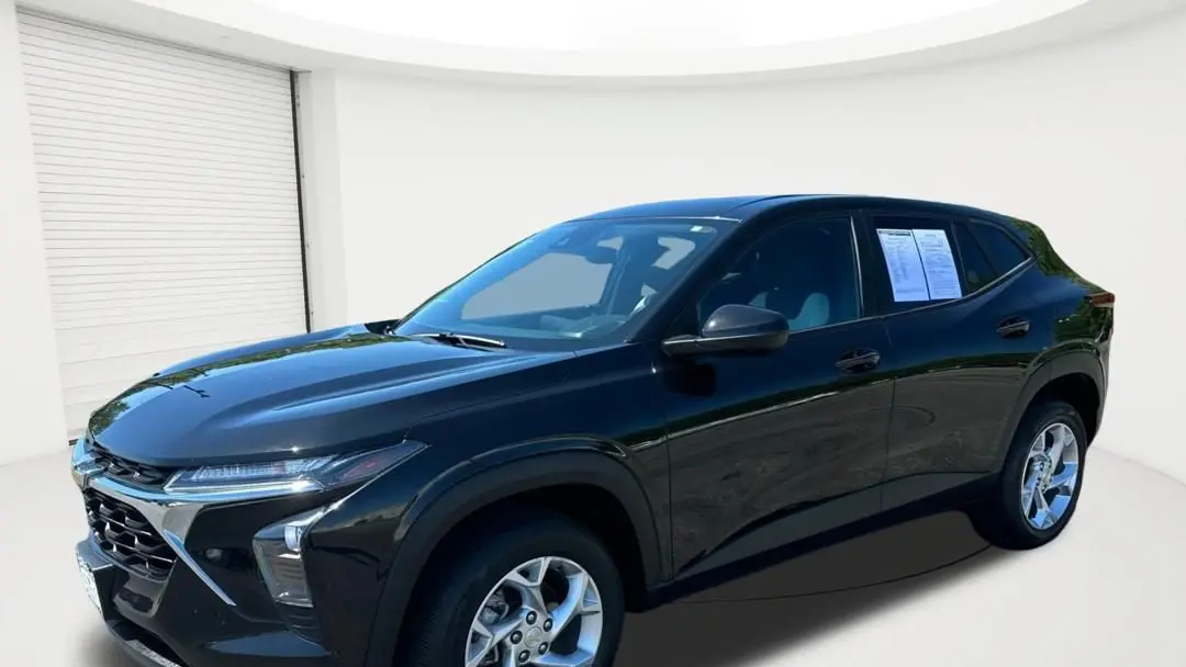 Preowned 2024 Chevrolet Trax LS for Sale