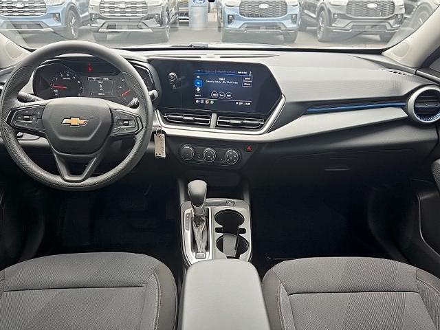 2024 Chevrolet Trax - $17,995