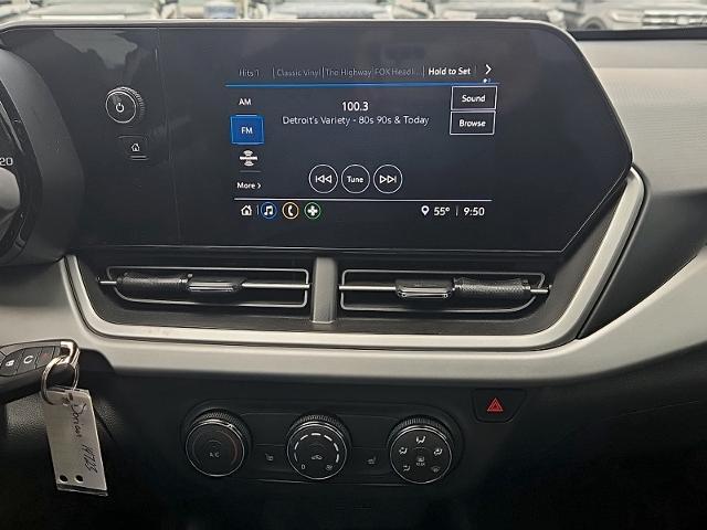2024 Chevrolet Trax - $17,995