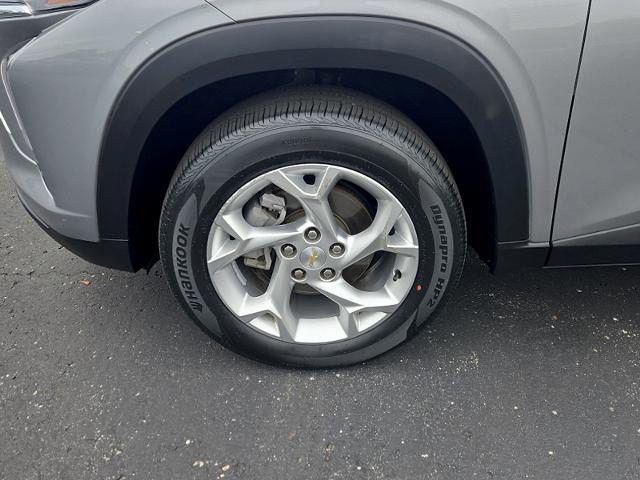 2024 Chevrolet Trax - $17,995