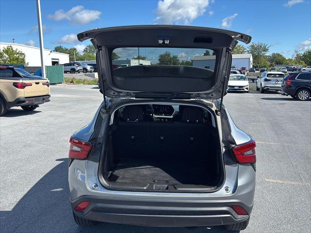 2025 Chevrolet Trax - $19,999