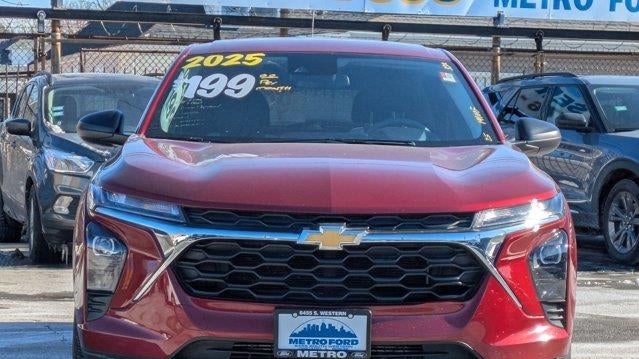 2025 Chevrolet Trax LS