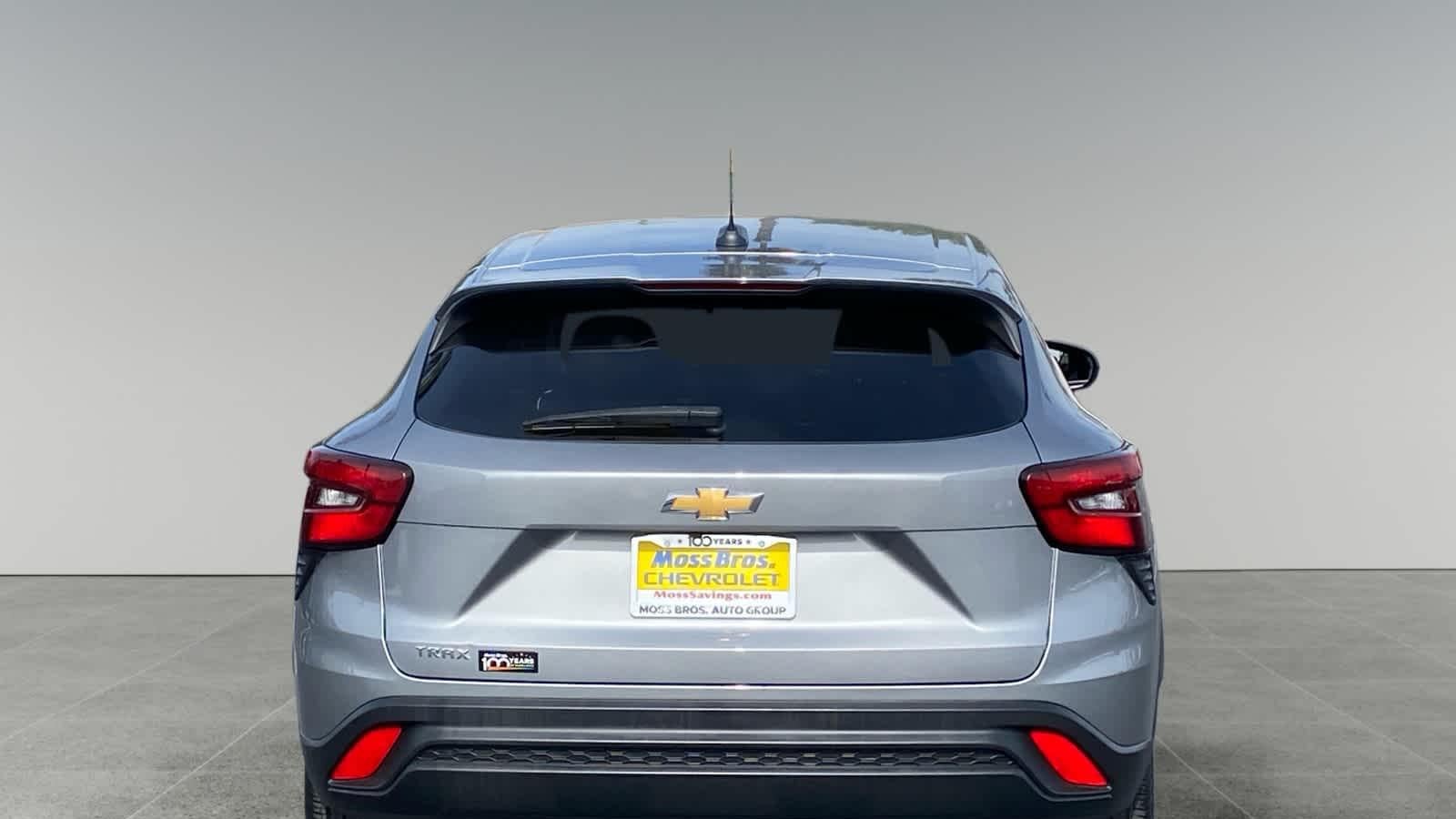 2025 Chevrolet Trax LS