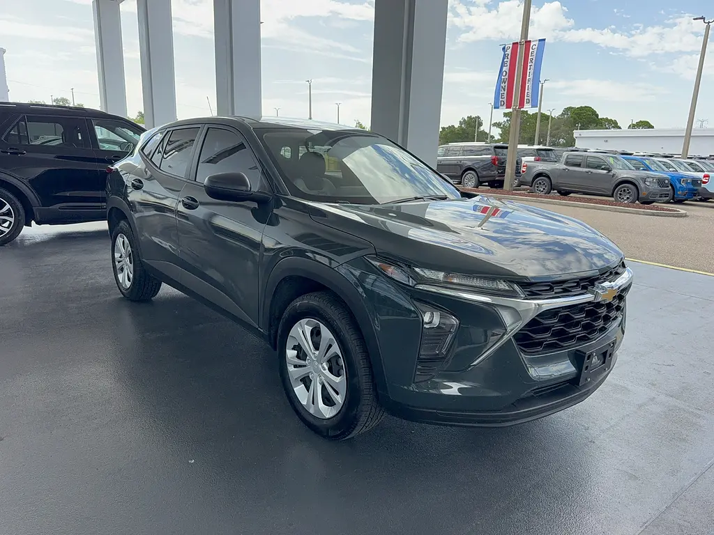 2025 Chevrolet Trax - $22,995
