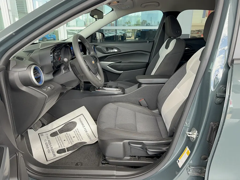 2025 Chevrolet Trax - $22,995