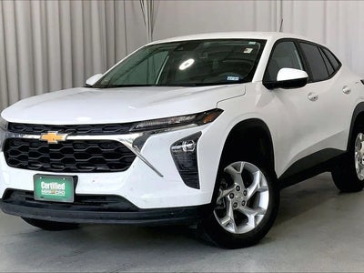 Photo of a 2025 Chevrolet Trax LS 4DR Crossover for sale
