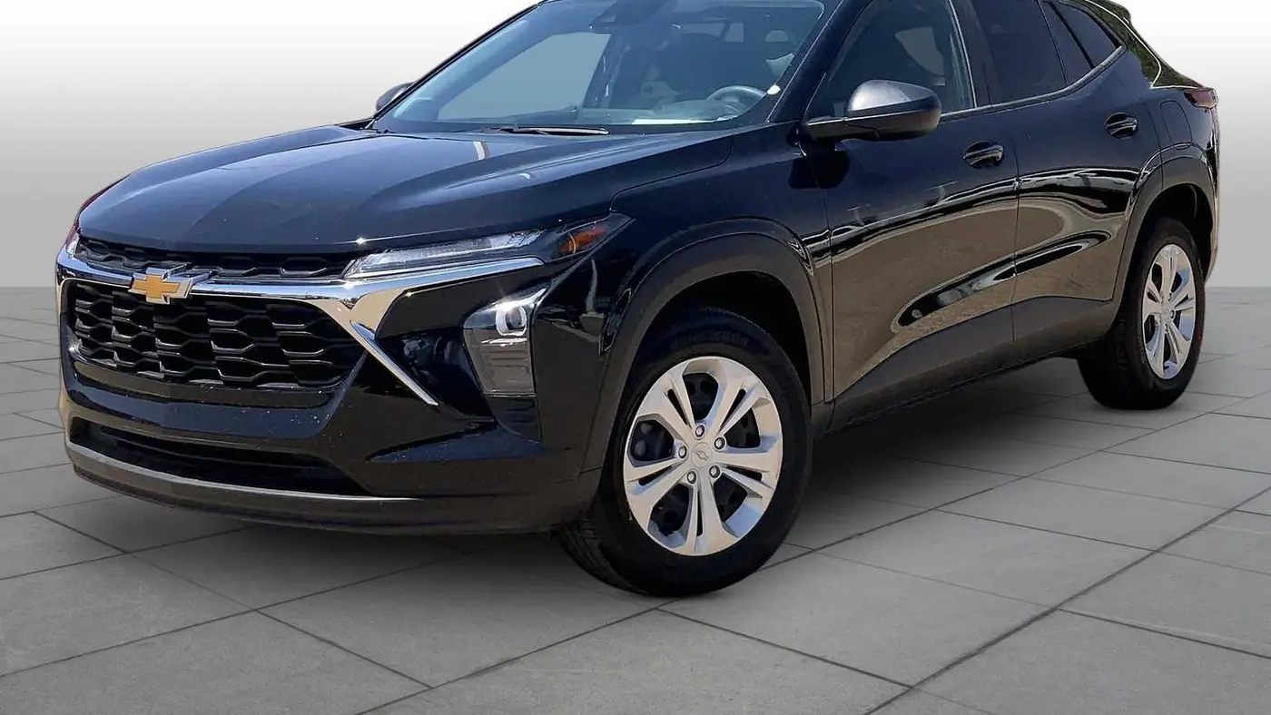 Preowned 2025 Chevrolet Trax LS for Sale