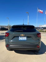 2025 Trax Thumbnail 3