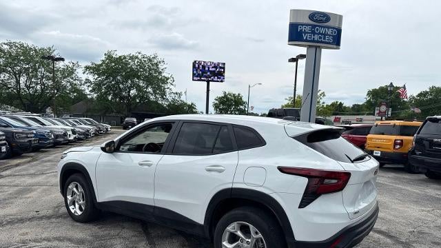 2025 Chevrolet Trax LS