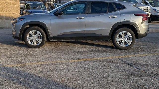 2025 Chevrolet Trax LS