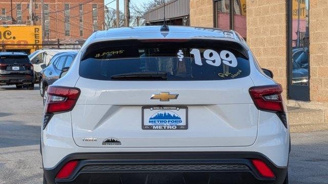 2025 Chevrolet Trax LS