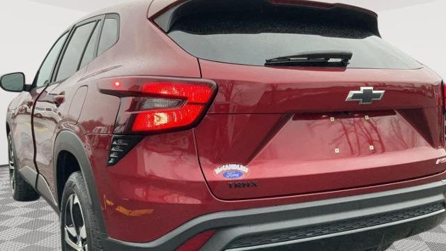 2024 Chevrolet Trax RS