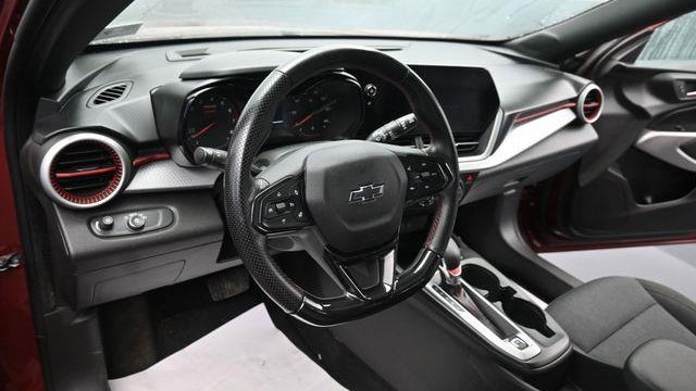 2024 Chevrolet Trax RS