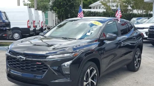 2024 Chevrolet Trax RS