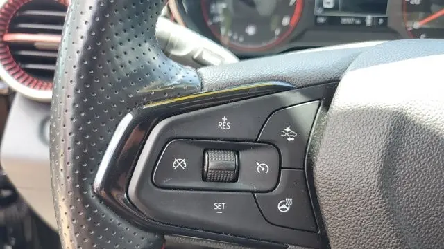 2024 Chevrolet Trax RS