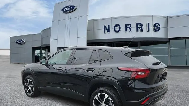 2024 Chevrolet Trax RS
