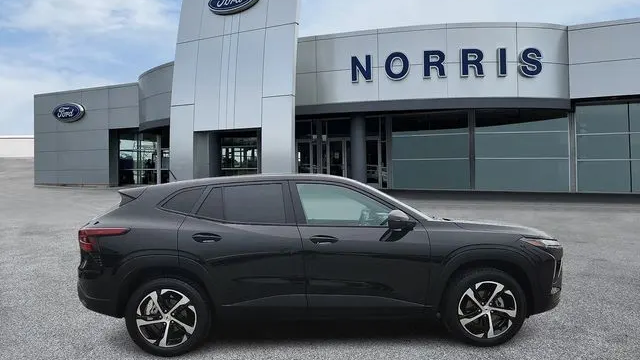 2024 Chevrolet Trax RS