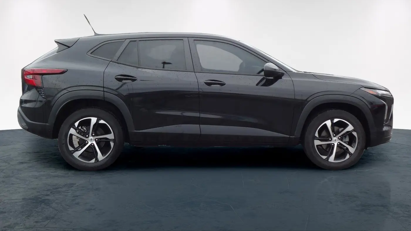 2024 Chevrolet Trax RS
