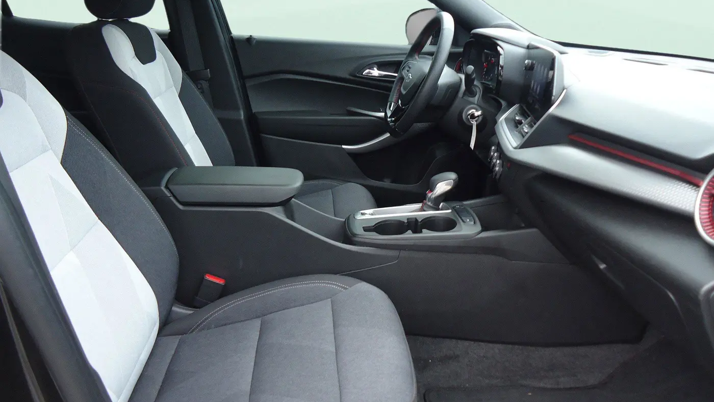 2024 Chevrolet Trax RS