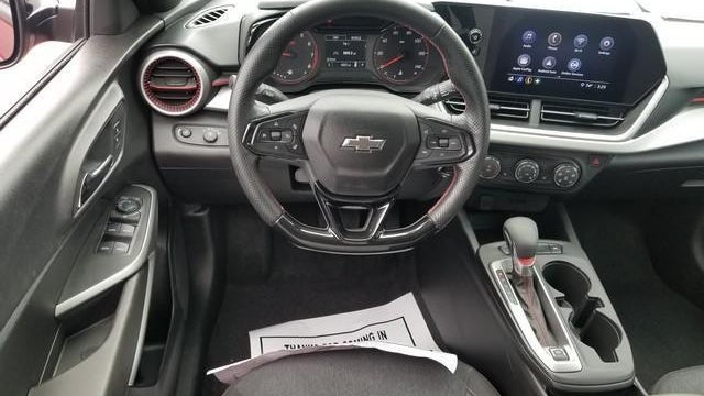 2024 Chevrolet Trax RS