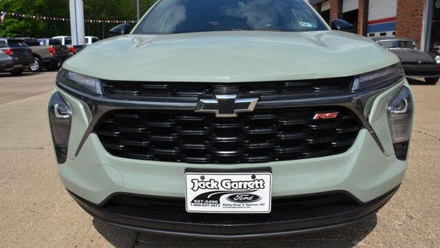 2024 Chevrolet Trax RS