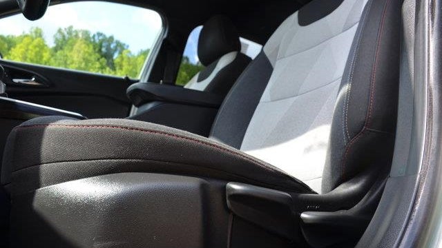 2024 Chevrolet Trax RS