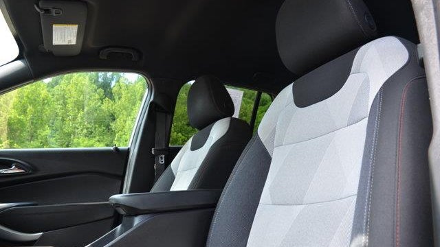 2024 Chevrolet Trax RS