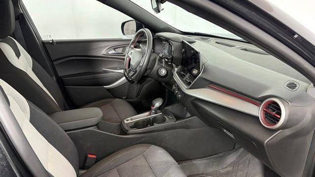 2024 Chevrolet Trax RS