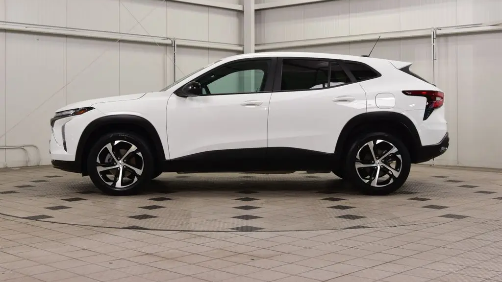 2024 Chevrolet Trax RS