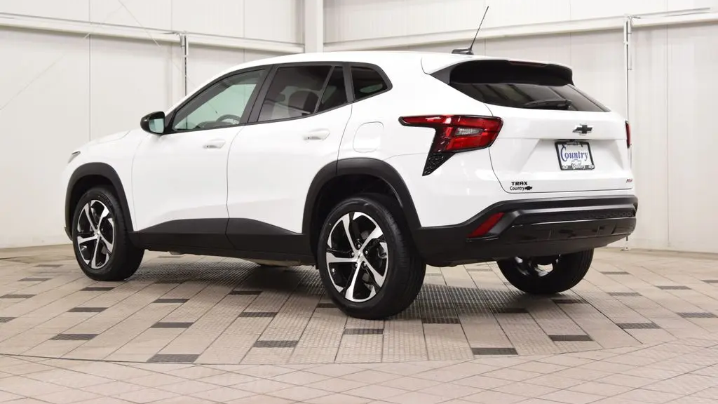 2024 Chevrolet Trax RS