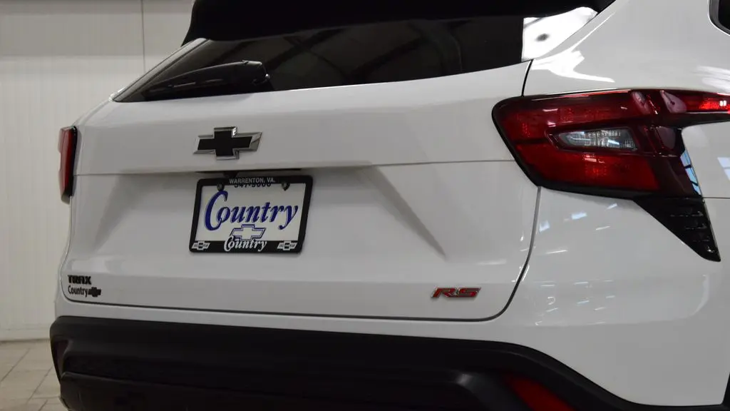 2024 Chevrolet Trax RS