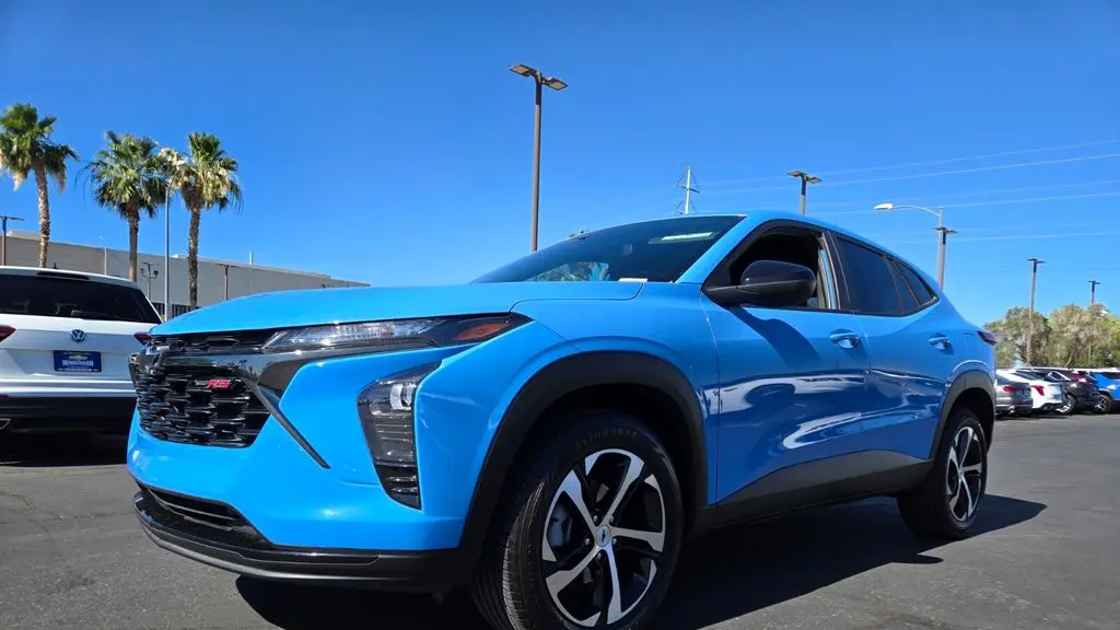 2024 Chevrolet Trax RS