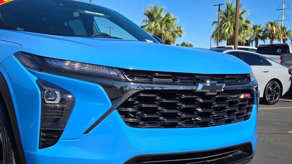 2024 Chevrolet Trax RS