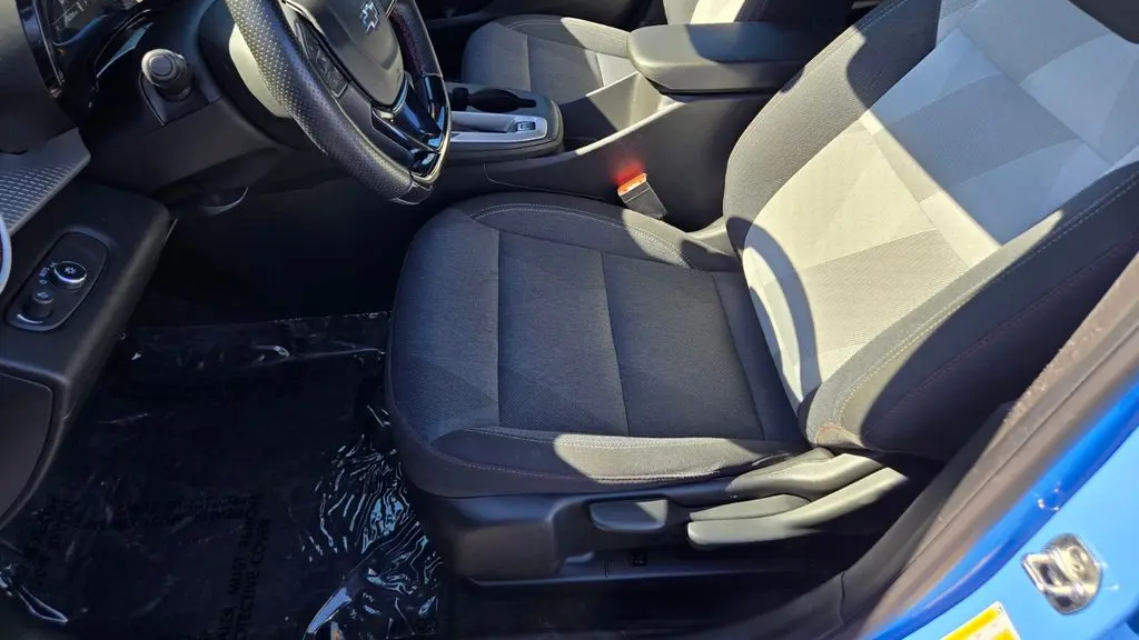 2024 Chevrolet Trax RS
