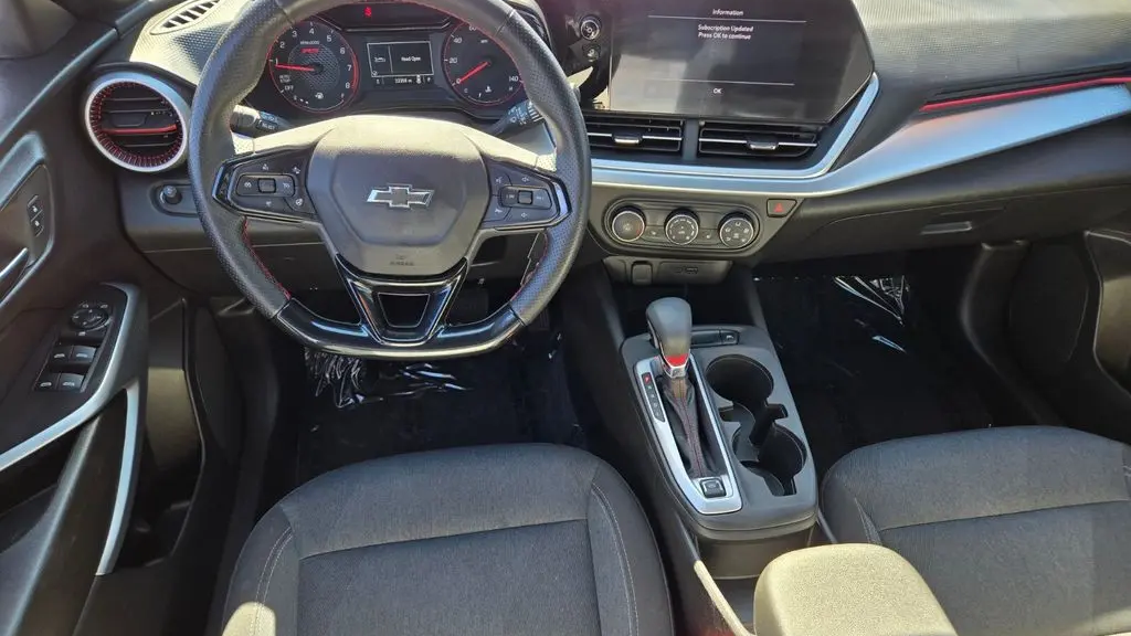 2024 Chevrolet Trax RS