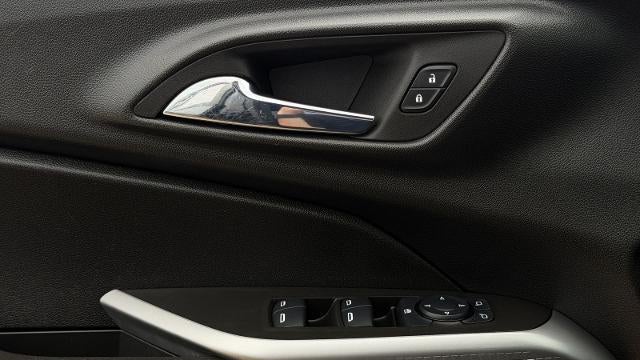 2024 Chevrolet Trax RS