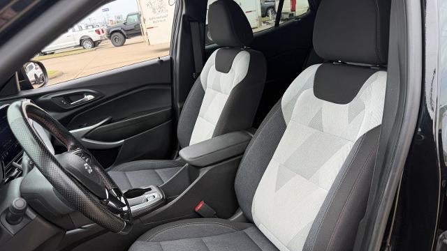 2024 Chevrolet Trax RS