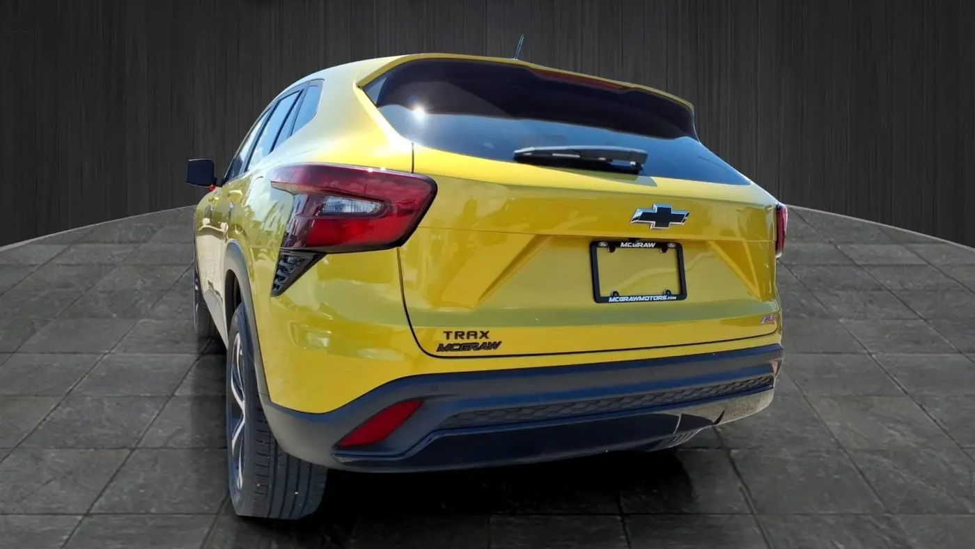 2024 Chevrolet Trax RS