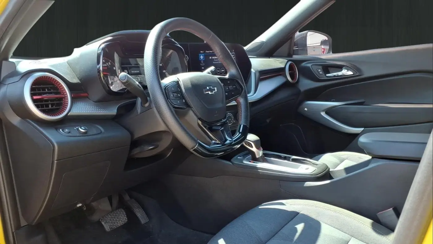 2024 Chevrolet Trax RS