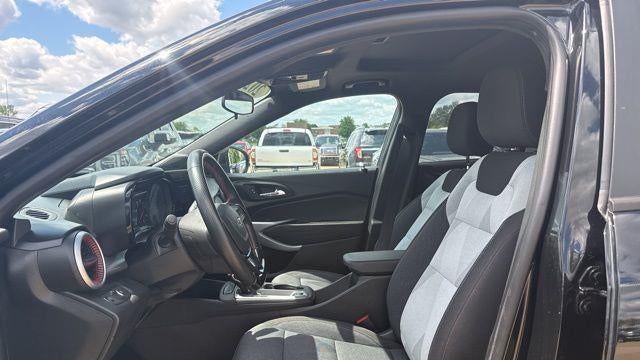 2024 Chevrolet Trax RS