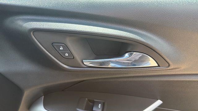 2024 Chevrolet Trax RS