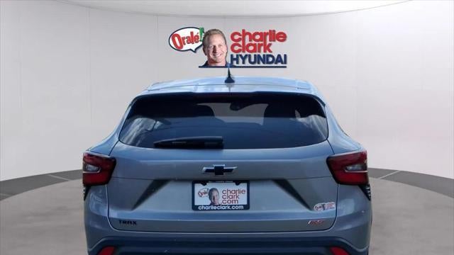 2024 Chevrolet Trax RS