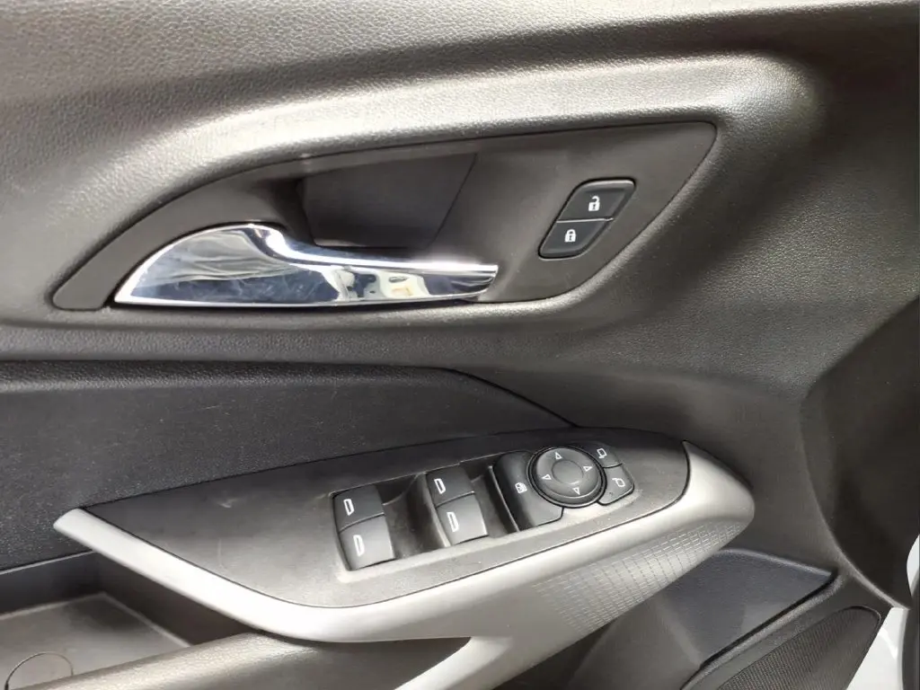 2024 Chevrolet Trax - $19,495