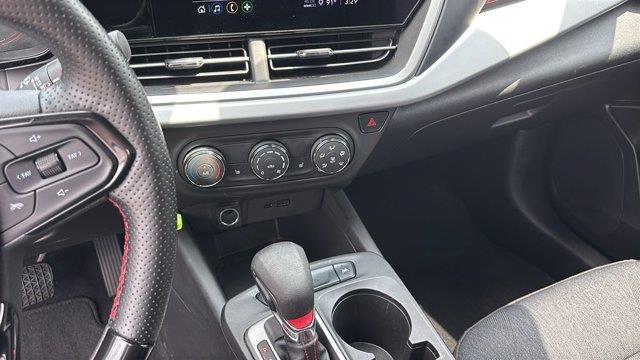 2024 Chevrolet Trax RS