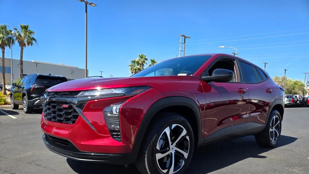 2024 Chevrolet Trax RS